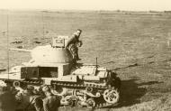 Asisbiz 22 Infanterie Division 11th Army troops inspecting a captured soviet tank in Bessarabia 1941 02