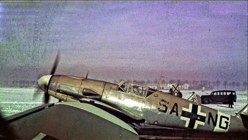 Bf 109F4 Stammkennzeichen code (SA+NG) 1942