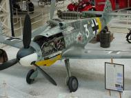 Asisbiz Bf 109G4 4.JG52 (W3+) Coester Anapa 1943 06