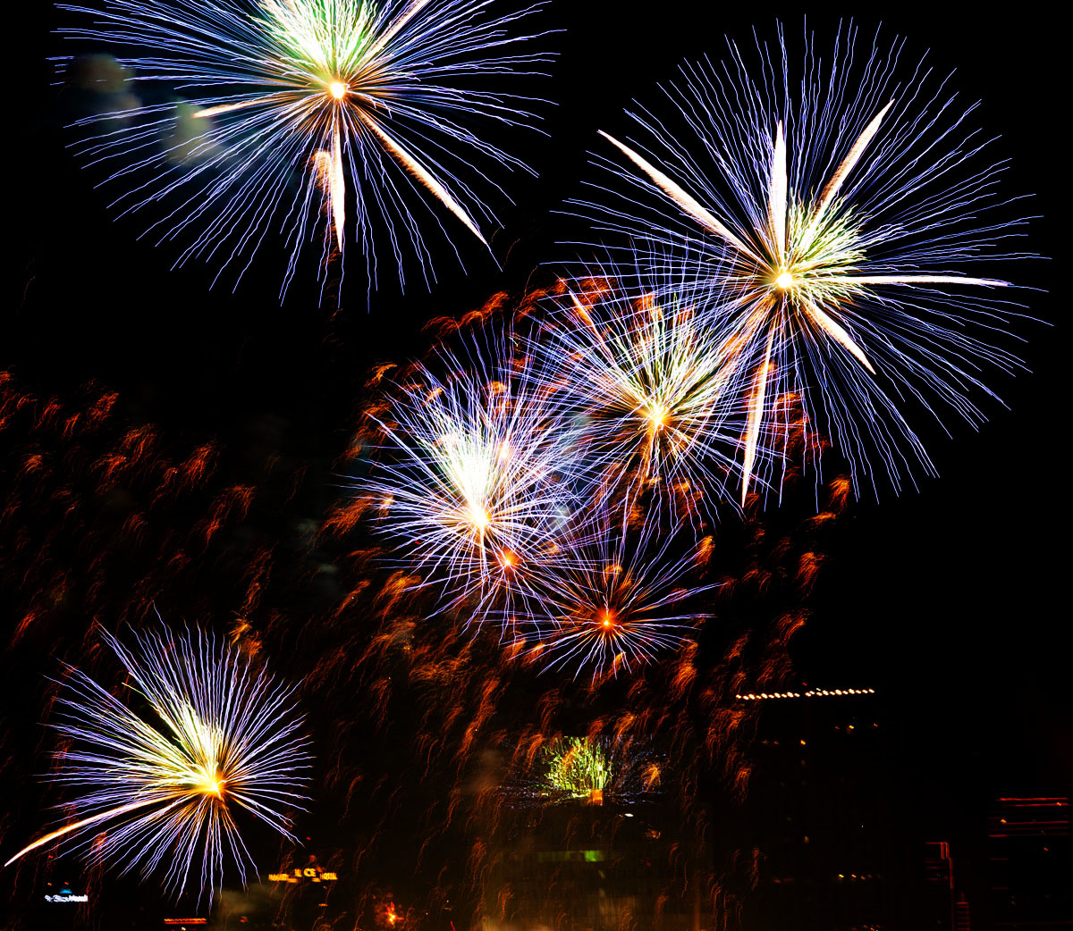 New Year 2011 Fireworks Makati Philippines 035