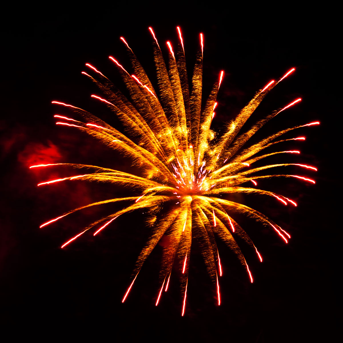 New Year 2011 Fireworks Makati Philippines 046