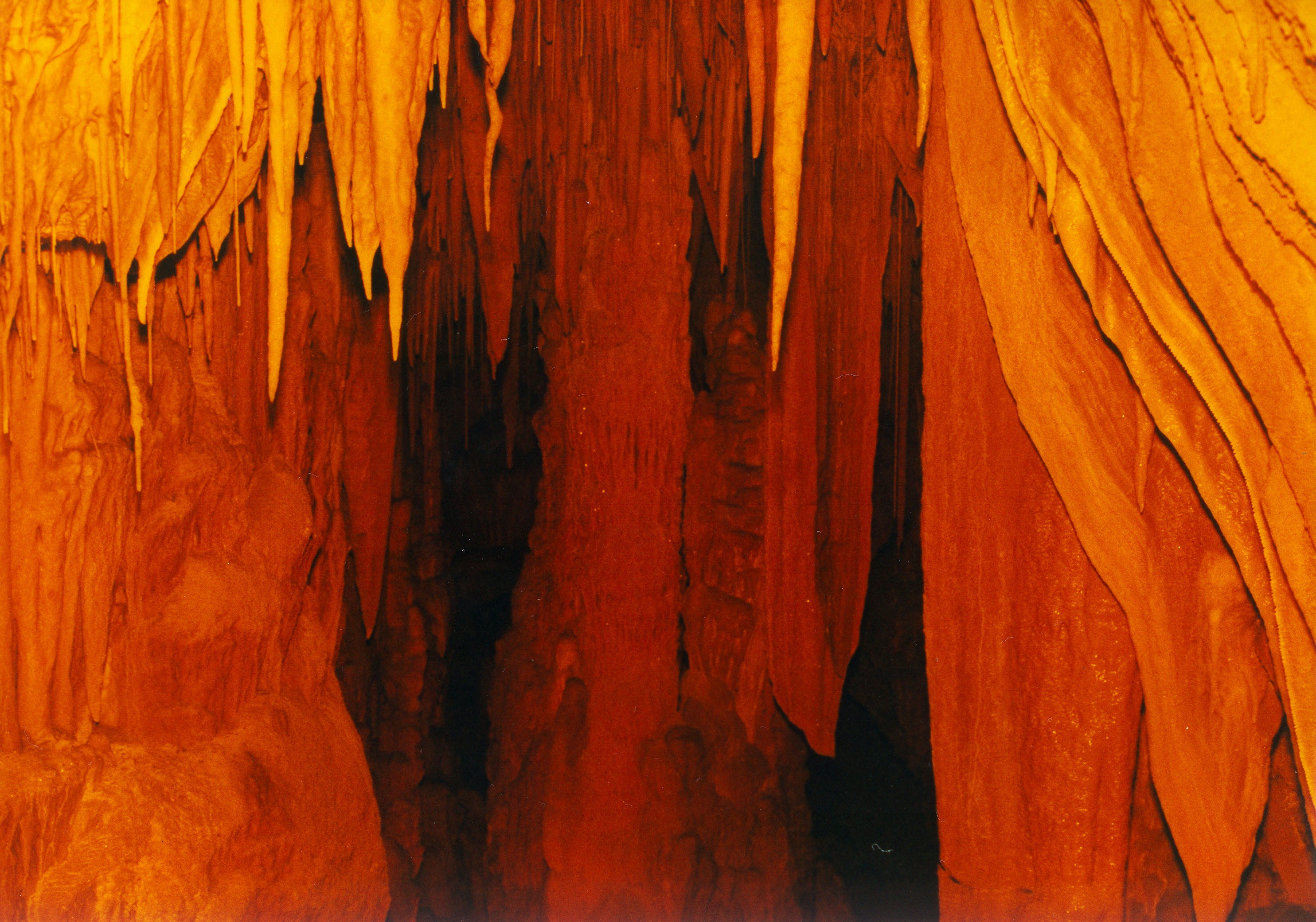 Textures Australia Blue Mountains NSW Limestone Caves 01