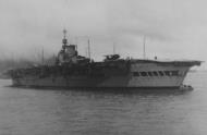 Asisbiz RN carrier HMS Formidable viewed from thr stern 01