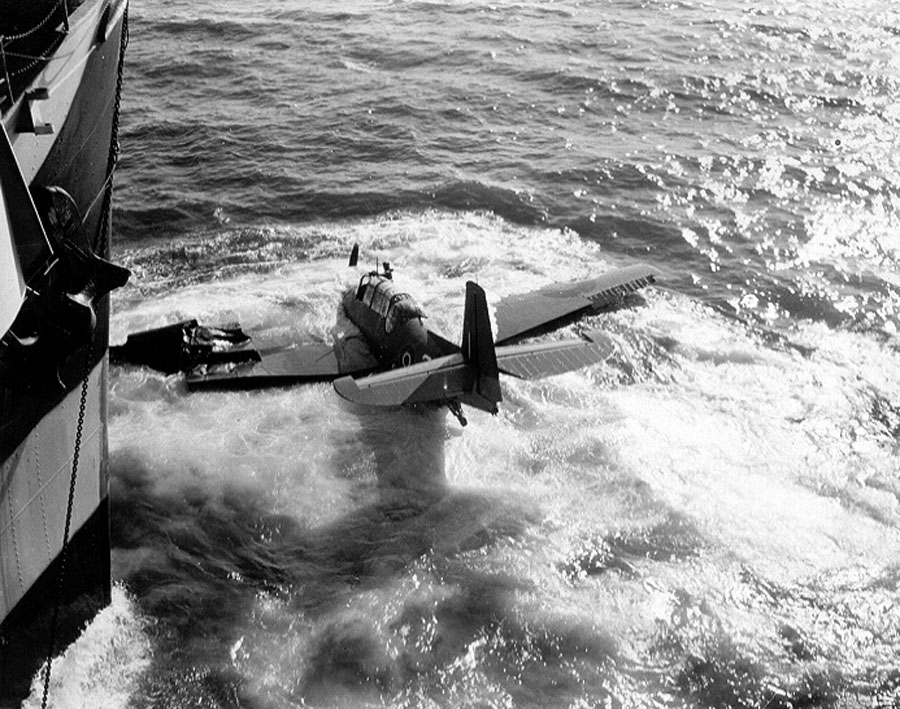 Fleet Air Arm 846NAS Avenger after ditching in Chesapeake Bay aboard HMS Ravager July 1943 01