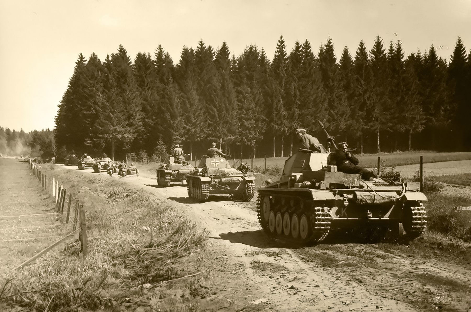 Wehrmacht tank column advance through Belgium 1940 ebay 01