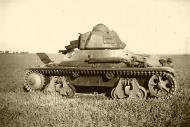 Asisbiz French Army Hotchkiss H35 knocked out battle of France 1940 ebay 03