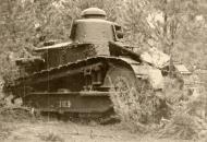 Asisbiz French Army Renault FT 18 sn1109 captured in Poland 1939 ebay 01