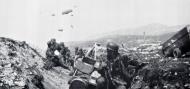 Asisbiz Unternehmen Merkur German paratroopers dropped during the invasion of Crete 1941 01