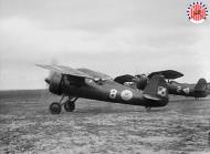 Asisbiz Polish Airforce PZL P11c 111 Eskadra White 8 por Januszewicz 1939 01