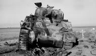 Asisbiz County of London Sherman knocked out by a 75mm anti tank gun at Coursa near Manfredonia Italy 25th Sep 1943 194L