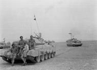 Asisbiz Crusader tank and crew 3rd County of London Yeomanry (Sharpshooters) North Africa 1942 NAM19750363795