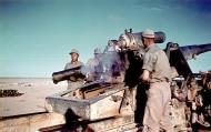Asisbiz German artillery DAK 15cm sFH 18 or schwere Feldhaubitze 18 in North Africa 03