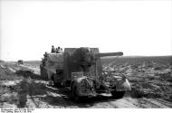 Asisbiz German artillery DAK 88 flak unit crossing the desert during the lull in fighting North Africa July 1942 01