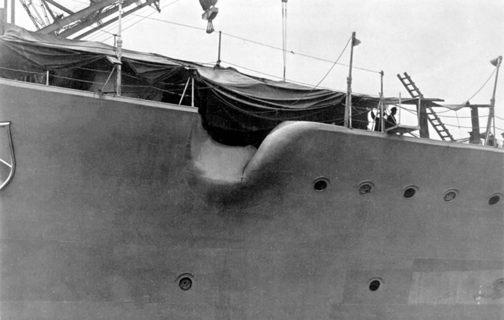 Kriegsmarine Scharnhorst class battlecruisers battleship KMS Scharnhorst during her Refit 02