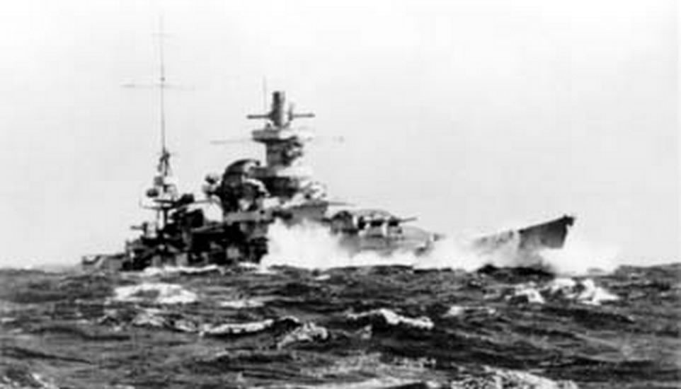 Kriegsmarine Scharnhorst class battlecruisers battleship KMS Scharnhorst during operation Berlin 04