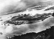 Asisbiz Japanese photograph taken during the attack on Pearl Harbor 7th Dec 1941 80 G 30554