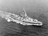 Asisbiz USS Nevada (BB 36) underway off the US Atlantic coast 17th Sep 1944 80 G 282709