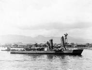 Asisbiz USS Shaw (DD 373) at the Mare Island Navy Yard circa mid February 1942 NH 50005