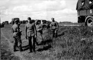 Asisbiz Guderian Panzergruppe 2 advancing into Russia spring eBay 03