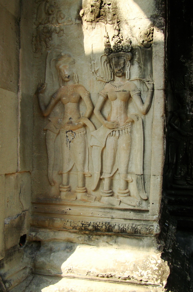 Angkor Wat Khmer architecture bas relief devatas Siem Reap 52
