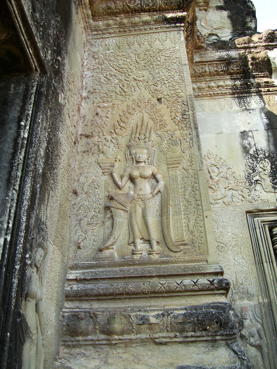 Angkor Wat Khmer architecture bas relief devatas Siem Reap 76