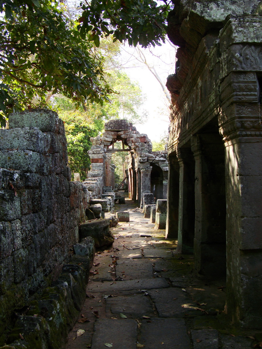 D Banteay Kdei Temple main enclosure inner passageways 10