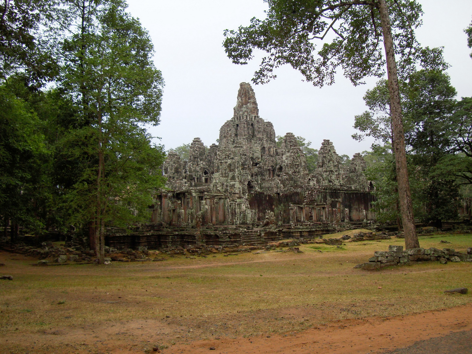 Baphuon temple Khmer style mid 11th century Angkor 07