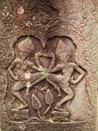 Asisbiz Bayon Temple Bas relief pillars two dancing apsaras Angkor 14