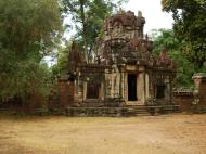 Asisbiz Phimeanakas Royal Palace inner eastern gate Angkor Jan 2010 08
