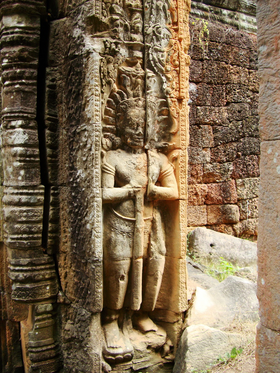 Preah Khan Bas relief mythic guardians Asuras stand on guard 03