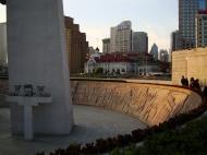 Asisbiz Peoples Hero Memorial Huangpu Park Statue The Bund Area Shanghai China 04