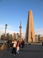 Asisbiz Peoples Hero Memorial Huangpu Park Statue The Bund Area Shanghai China 07