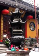 Asisbiz Jade Buddha Temple Grand Hall entrance incense bronze urn archeitecture 04
