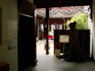 Asisbiz Jade Buddha Temple annex accommodation area 01