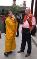 Asisbiz No photos allowed asking monks why they have this ridiculous policy 03