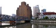 Asisbiz Waibaidu Bridge facing Broadway Mansions Hotel 20 Bei Suzhou Road Huangpu District Shanghai China 06