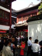 Asisbiz S0 Yu Garden national treasure Yu Yang Garden entrance area Shanghai China 01