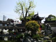 Asisbiz S32 Yu Garden Yu Yang Garden tour Jade water corridor Huangpu Shanghai China 01