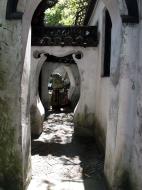 Asisbiz Yu Garden Yu Yang Garden tour uniquely architectured passageways Huangpu Shanghai 04