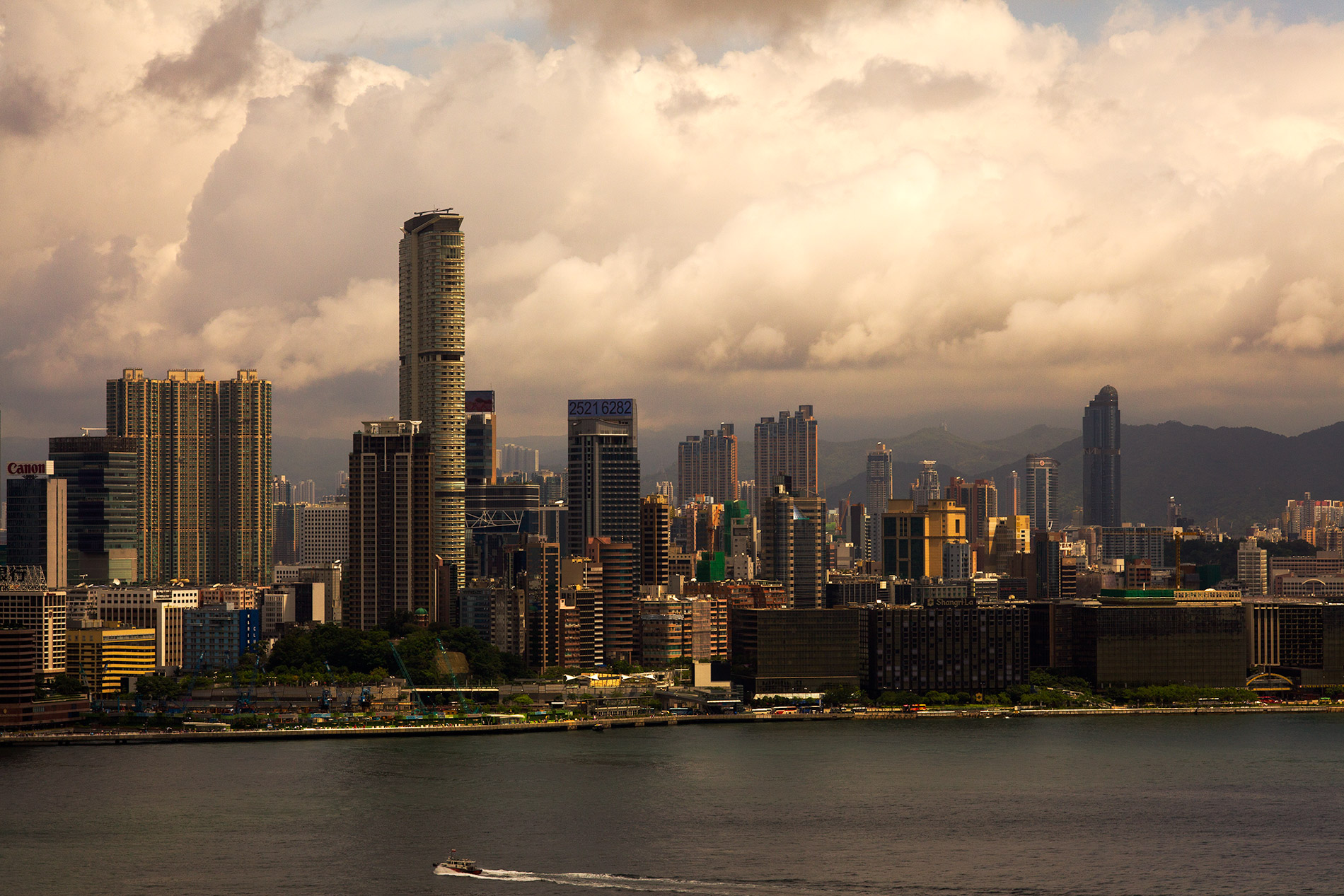 Hong Kong sunset taken from Causeway Bay facing Tsim Sha Tsui East 01