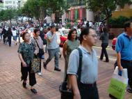 Asisbiz HK Casway Bay street scenes Standing still Oct 2003 02