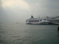 Asisbiz Ship Star Cruises Star Pisces Ocean Terminal Hong Kong Oct 2008 03