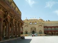 Asisbiz Rajasthan Jaipur Amber Fort compound architecture India Apr 2004 12