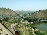 Asisbiz Rajasthan Jaipur Amber Fort views of Maotha lake India Apr 2004 05