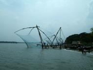 Asisbiz Chinese fishing nets Cheena vala of Fort Kochi Fort Cochin India May 2004 15