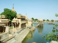 Asisbiz Rajasthan Jaisalmer Gadi Sagar Lake India Apr 2004 02