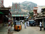 Asisbiz Madurai Tiruparankunram Murugan Temple entrance India May 2004 04