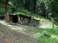 Asisbiz Kashmir Pahalgam Valley Treking India Apr 2004 03