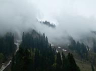 Asisbiz Kashmir Pahalgam Valley Treking by mountain pony India Apr 2004 096
