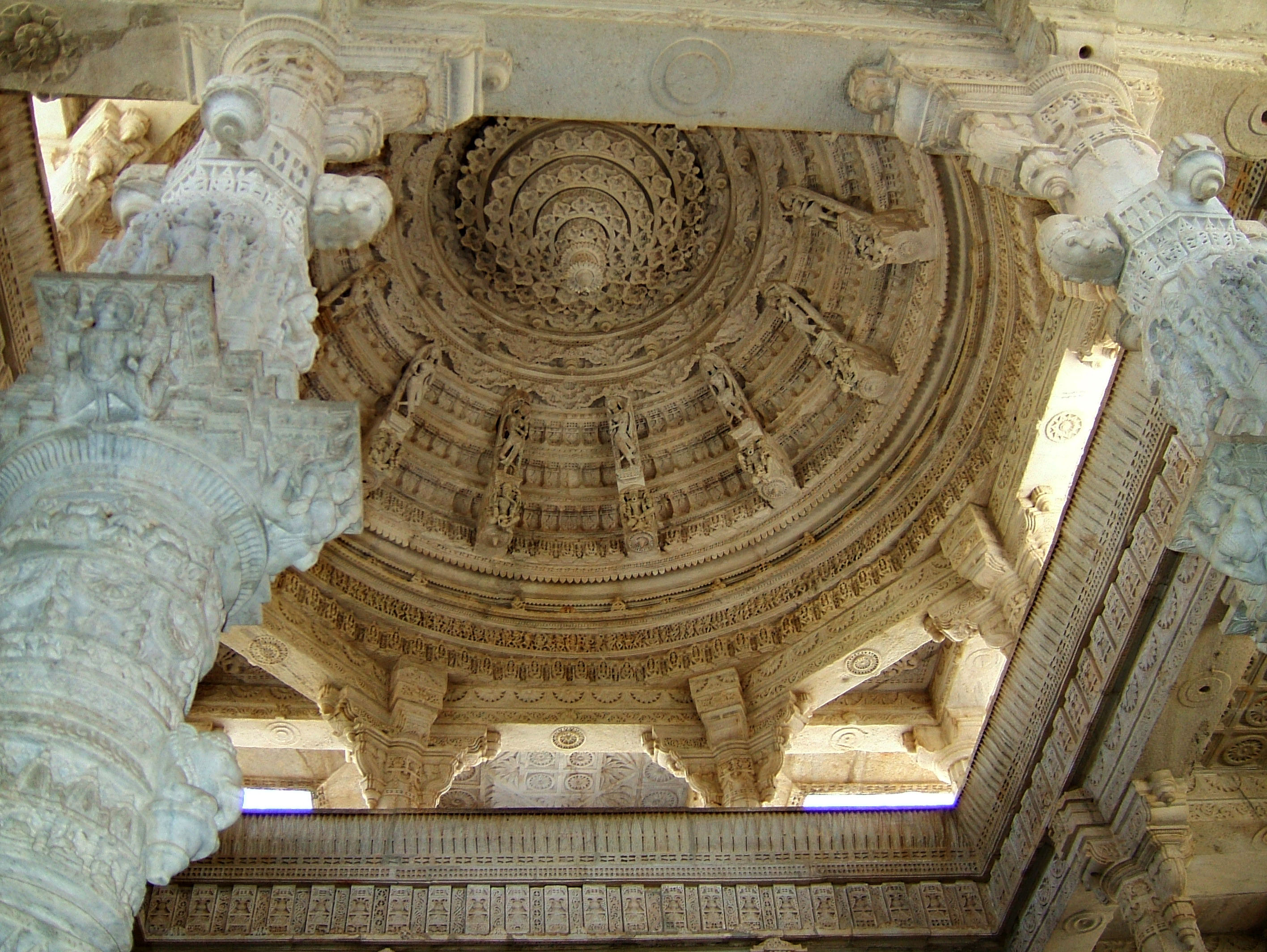 Ranakpur Jain Marble Temple ceiling Frescoes India Apr 2004 01